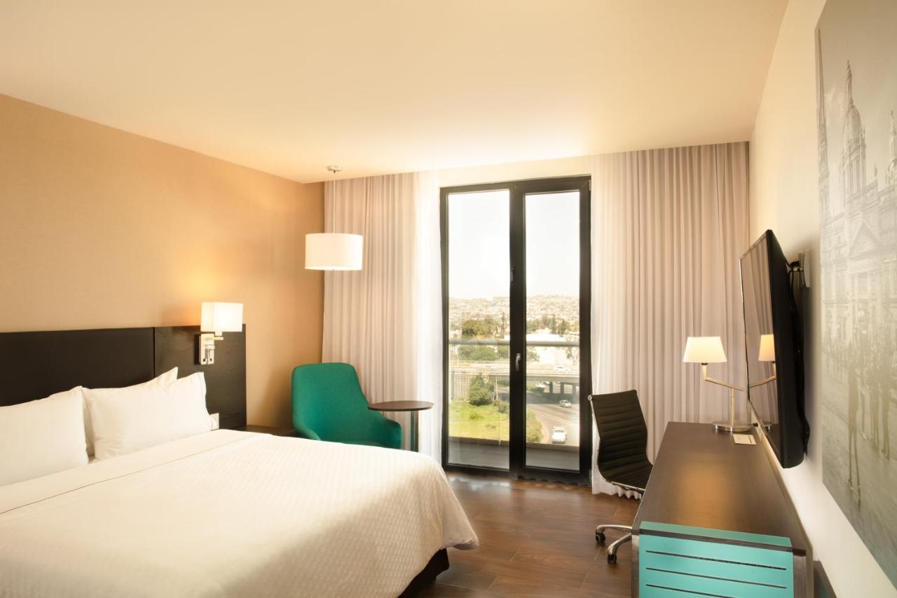 Fiesta Inn Guadalajara Aeropuerto Las Pintas 외부 사진