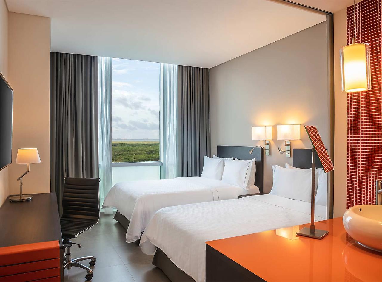 Fiesta Inn Guadalajara Aeropuerto Las Pintas 외부 사진